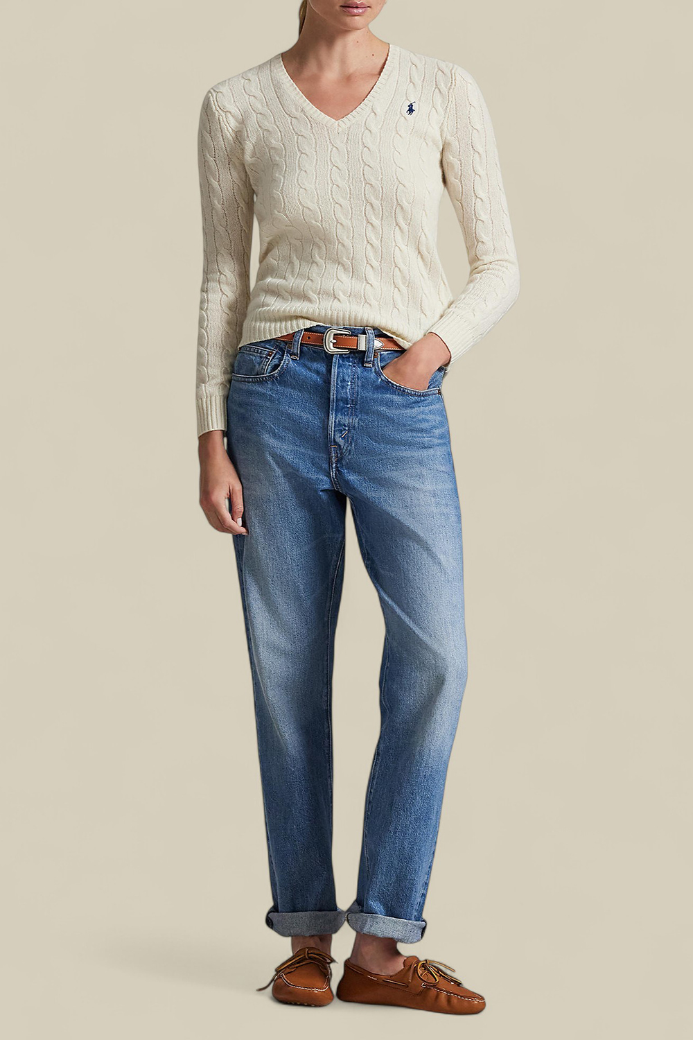 תמונת כל הלוק של סריג צמר וקשמיר